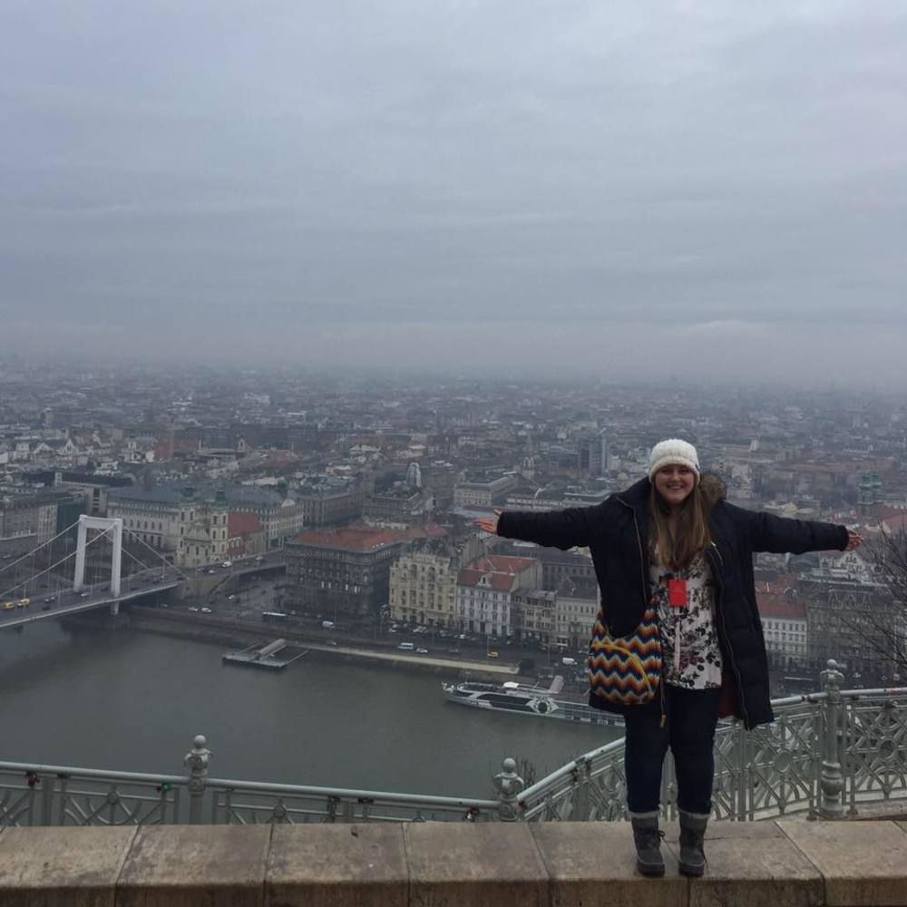 Meet your Posher, Leah